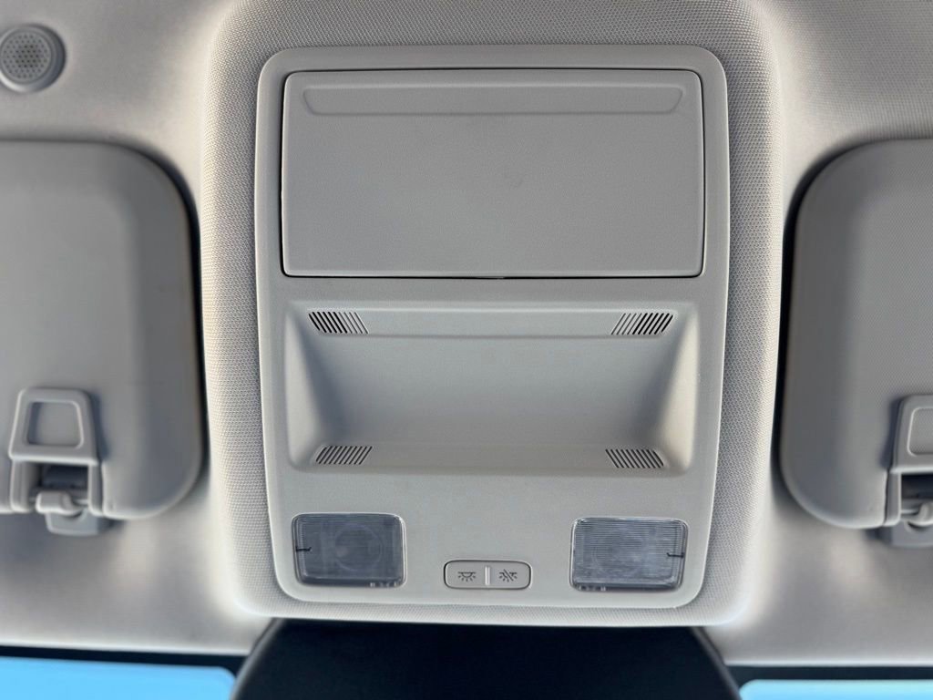 Certified 2025 Ford Escape Active AWD/4WD image 28