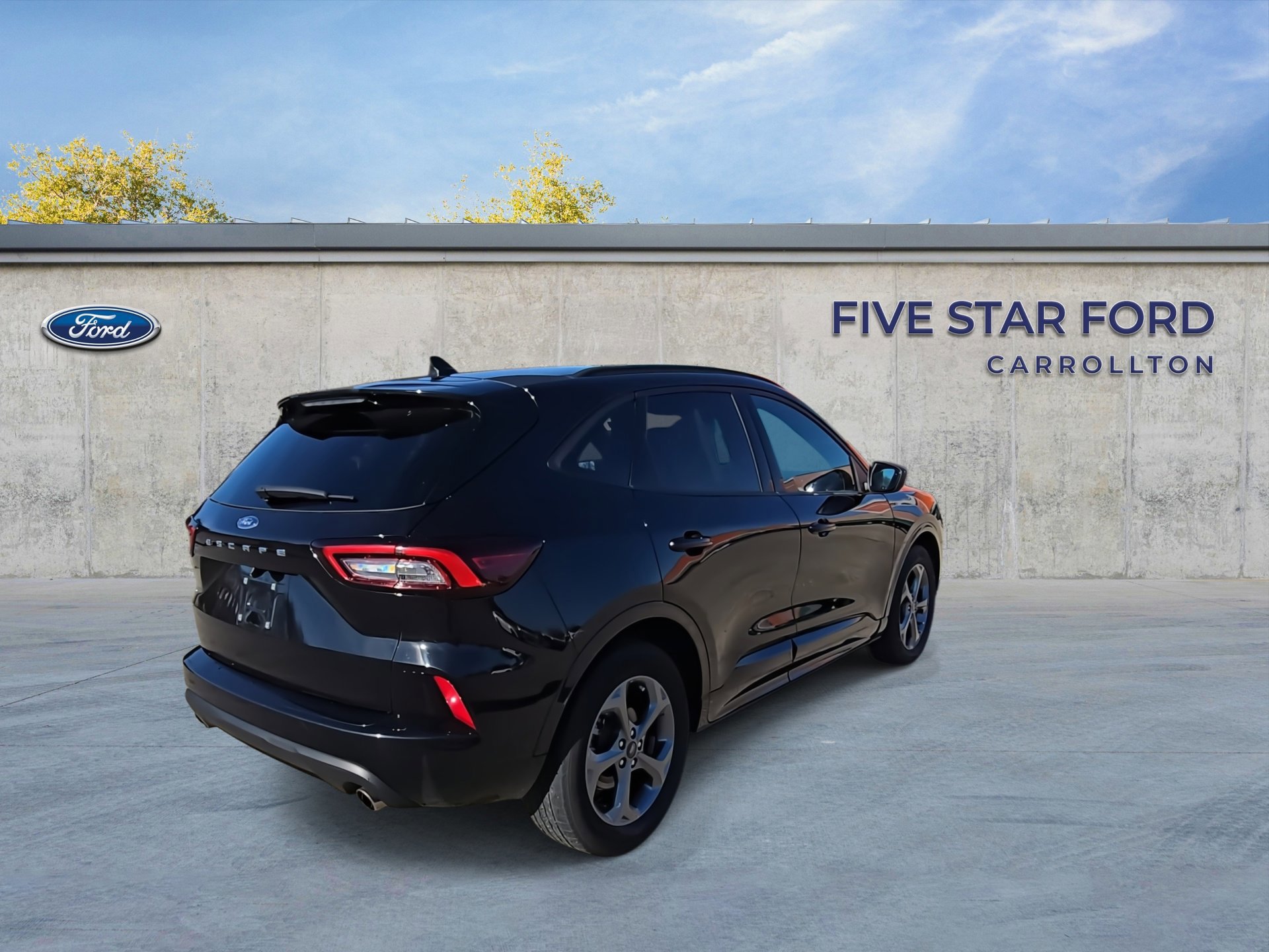 Certified 2024 Ford Escape ST-Line image 5