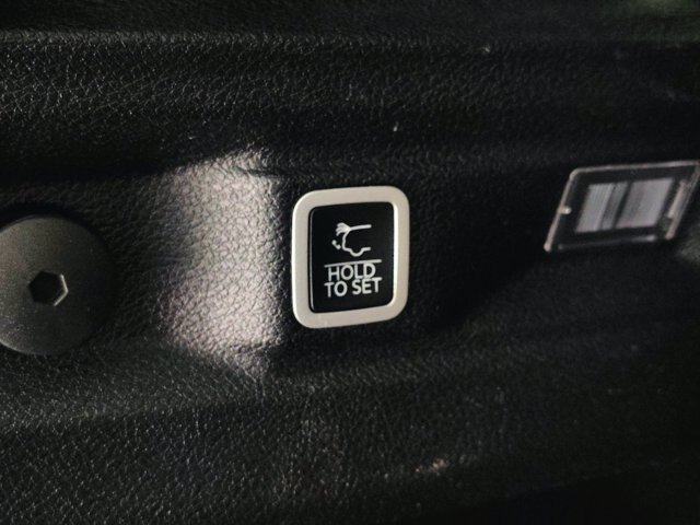 Used 2023 Jeep Grand Cherokee L Laredo AWD/4WD image 18