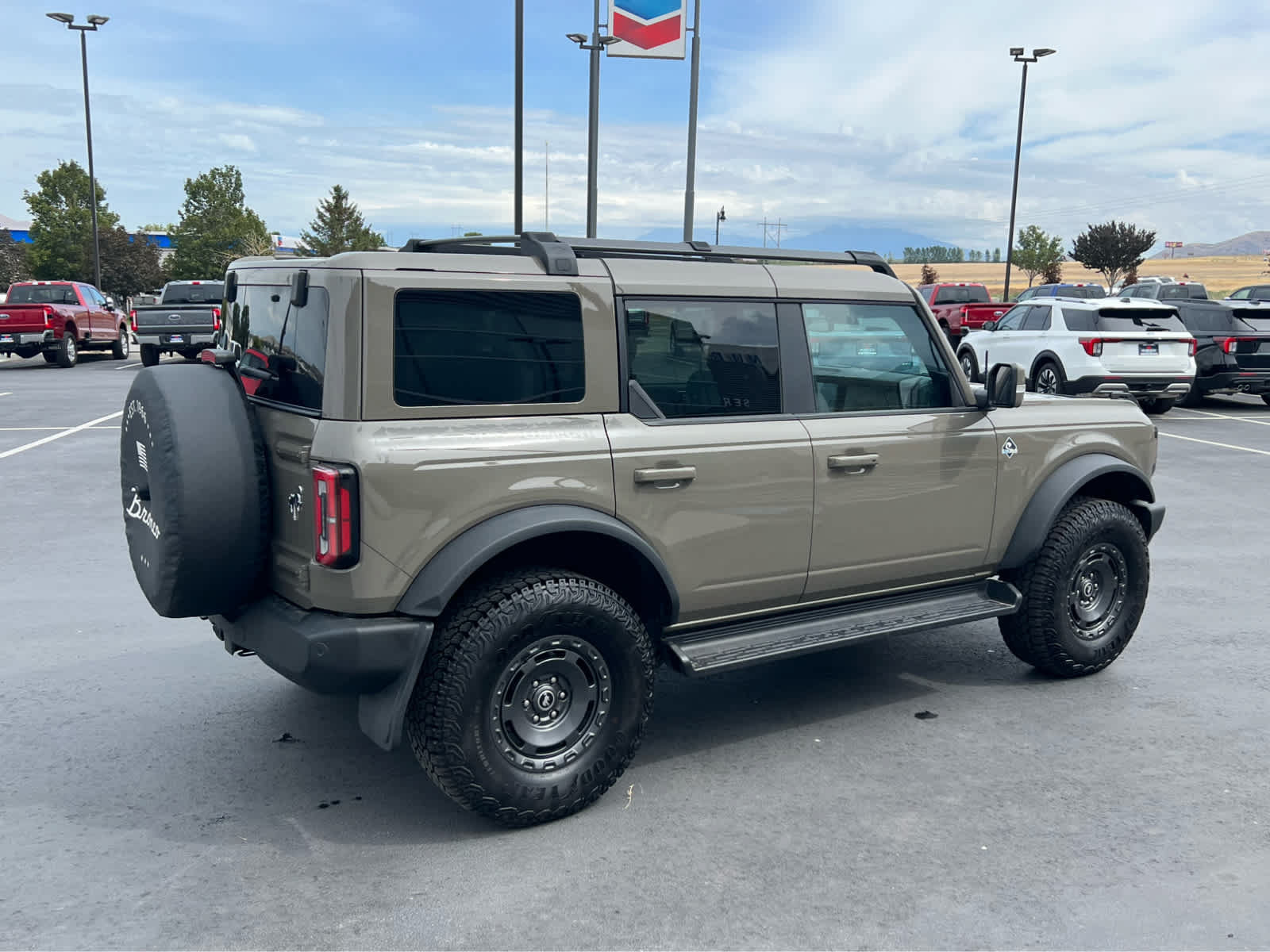 Certified 2025 Ford Bronco Outer Banks w/ Sasquatch Package AWD/4WD image 7