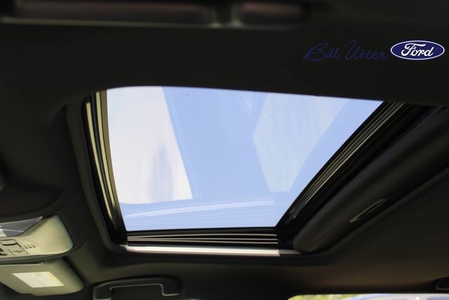 Used 2022 Toyota RAV4 XSE image 16