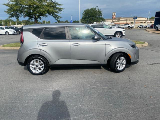 Used 2024 Kia Soul LX w/ Option Group 015 image 6