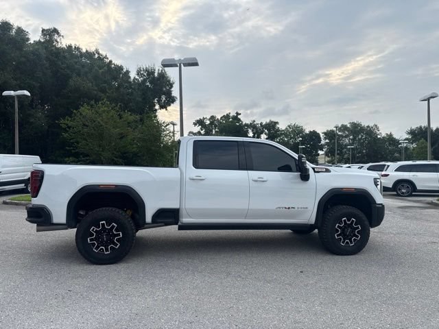 Used 2024 GMC Sierra 2500 AT4X AWD/4WD image 8