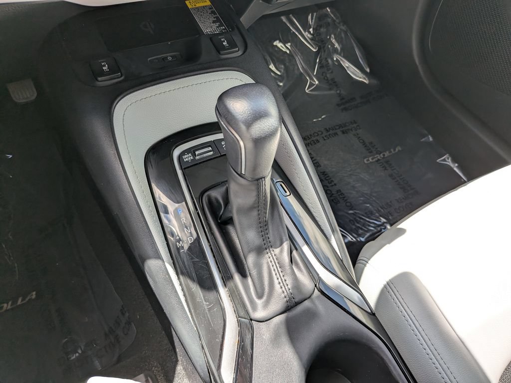 Used 2024 Toyota Corolla XSE FWD image 27