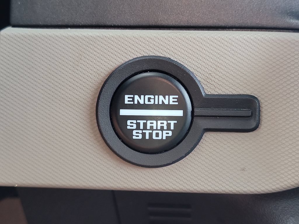 Certified 2024 Ford Bronco Wildtrak AWD/4WD image 26