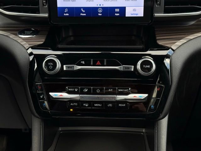 Certified 2023 Ford Explorer Limited image 42