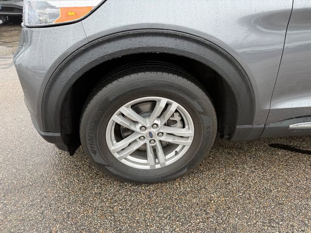 Certified 2022 Ford Explorer XLT w/ Equipment Group 202A image 26