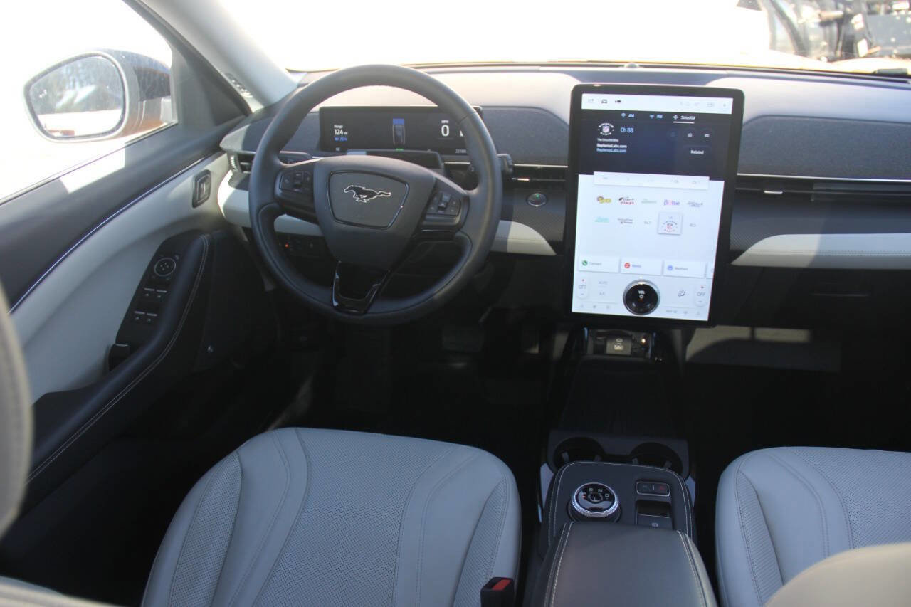 Certified 2022 Ford Mustang Mach-E Premium image 13