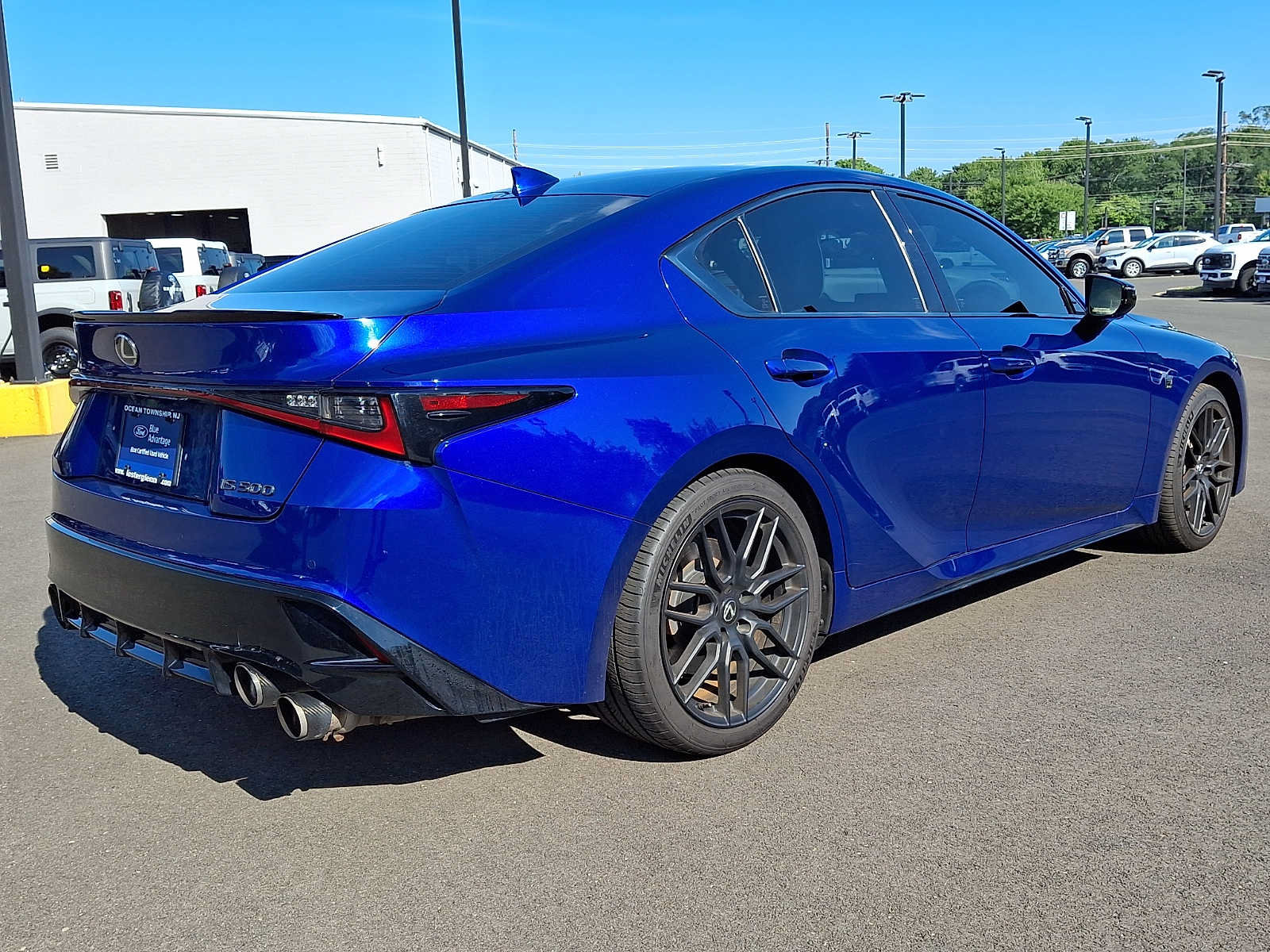 Used 2023 Lexus IS 500 RWD image 6