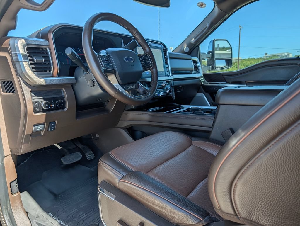 Certified 2025 Ford F350 King Ranch w/ Chrome Package AWD/4WD image 22