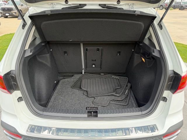 Used 2022 Volkswagen Taos SE FWD image 7