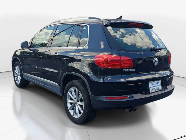 Used 2017 Volkswagen Tiguan Wolfsburg Edition AWD/4WD image 7