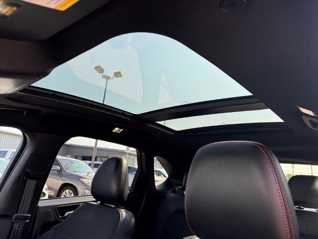 Certified 2023 Ford Escape ST-Line Select w/ Tech Pack #2 image 7