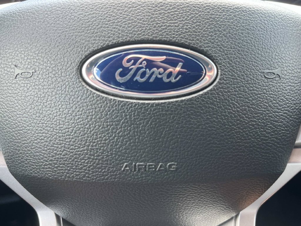 Certified 2022 Ford Explorer XLT RWD image 40