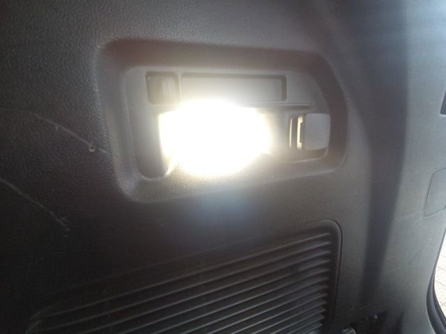 Certified 2022 Ford Explorer XLT w/ Equipment Group 202A image 12