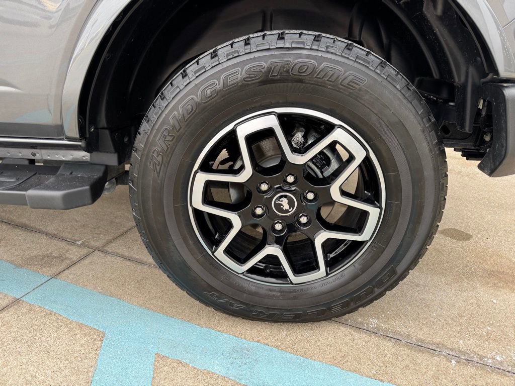 Certified 2024 Ford Bronco Outer Banks image 6