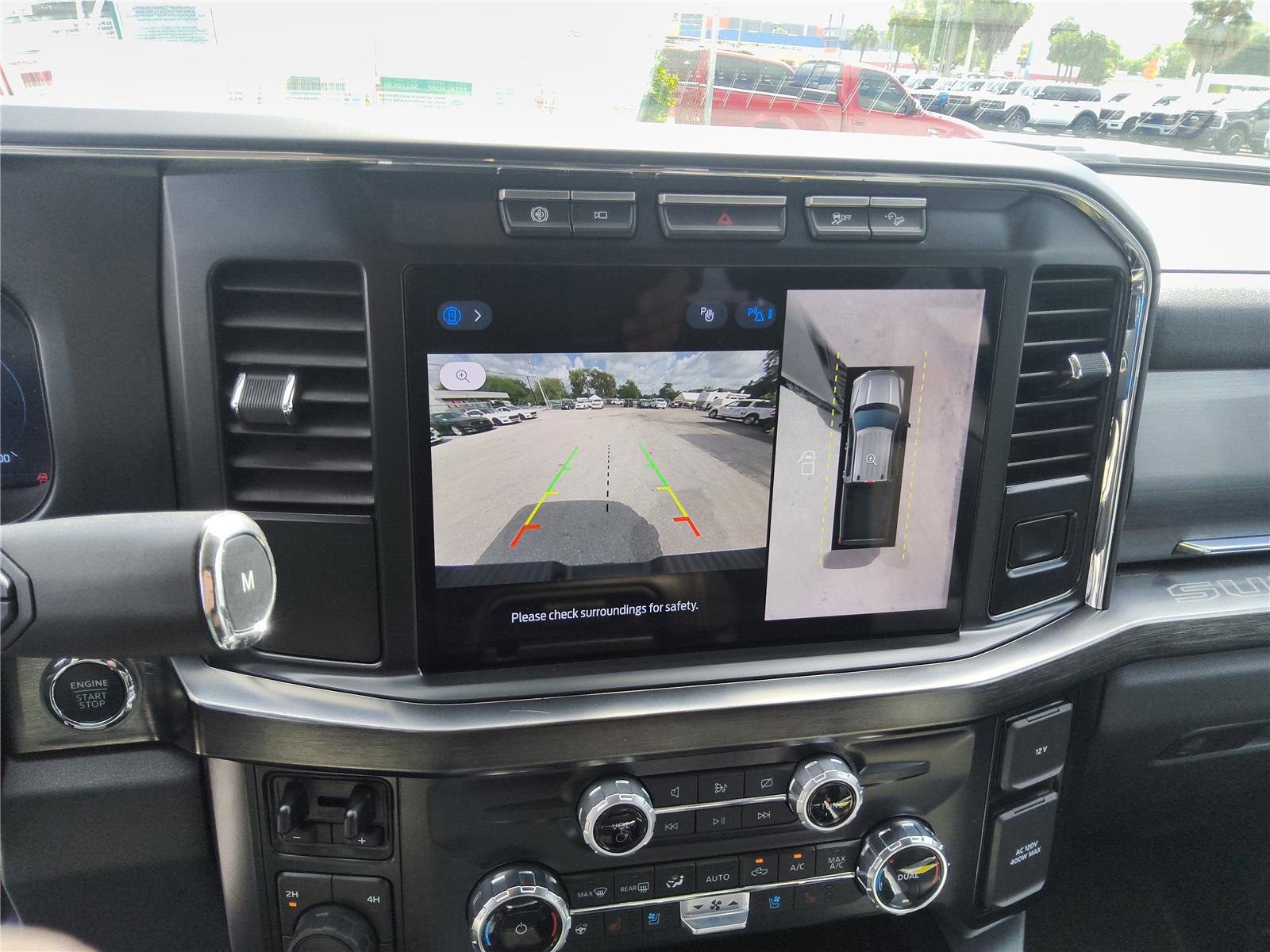 Certified 2024 Ford F350 Lariat w/ Black Appearance Package image 31