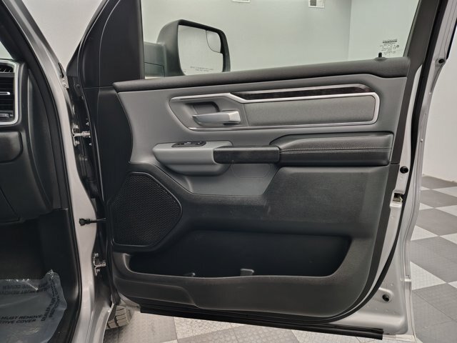 Used 2022 RAM 1500 Big Horn AWD/4WD image 23