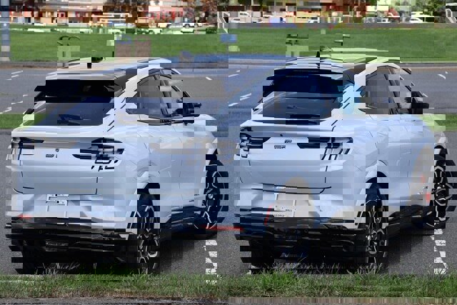 Certified 2023 Ford Mustang Mach-E GT image 5