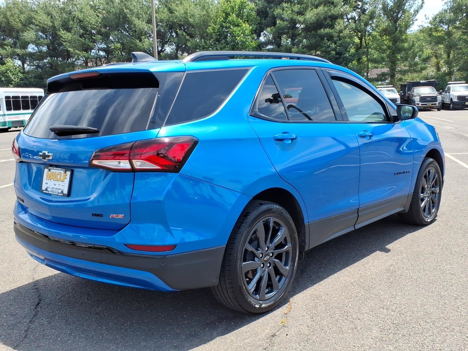Used 2024 Chevrolet Equinox RS w/ LPO, Floor Liner Package AWD/4WD image 6