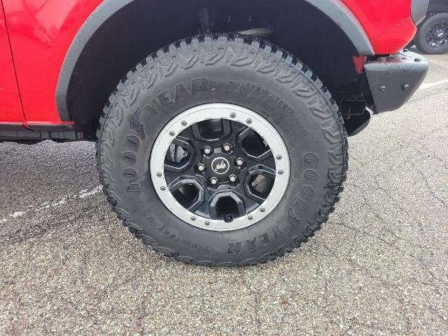 Certified 2023 Ford Bronco Badlands image 6