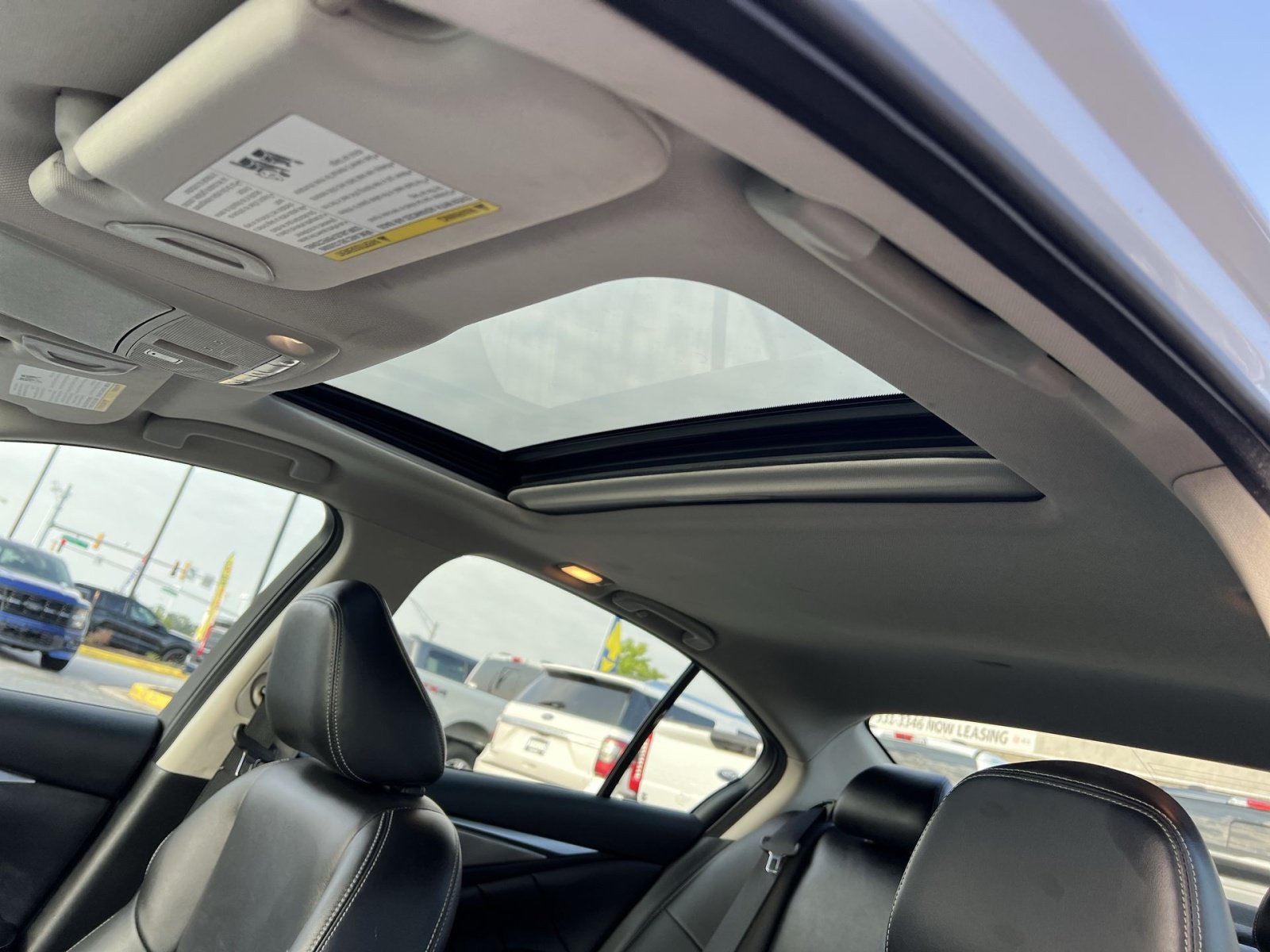 Used 2018 INFINITI Q50 Sport AWD/4WD image 32