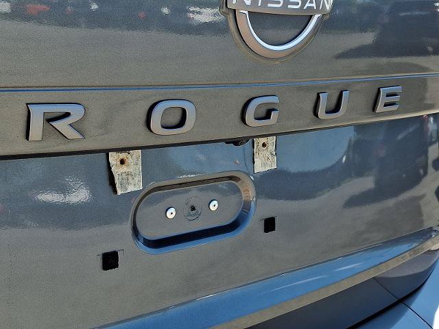 Used 2024 Nissan Rogue S FWD image 29