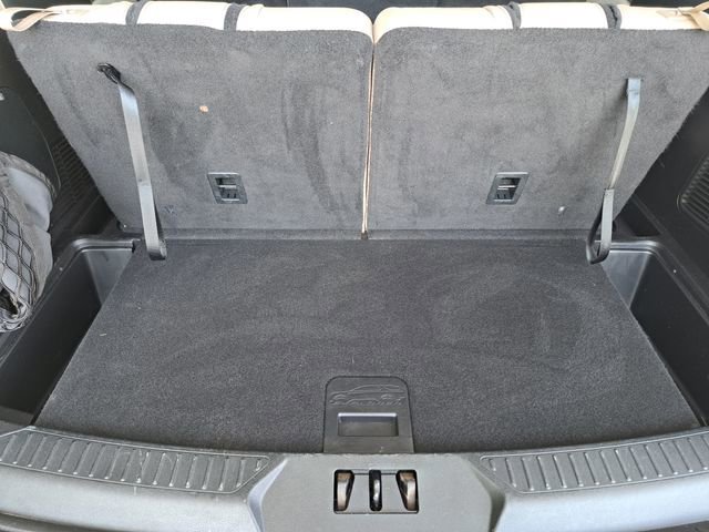 Certified 2020 Ford Explorer XLT w/ Equipment Group 202A image 25