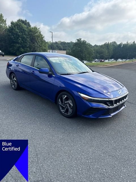 Used 2025 Hyundai Elantra SEL FWD image 7