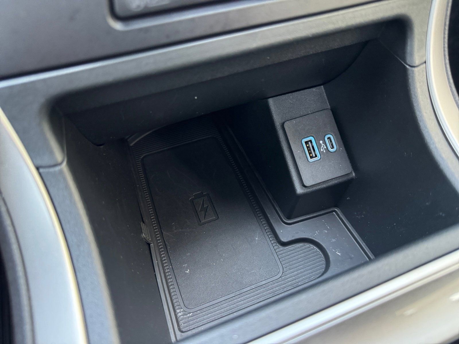 Certified 2024 Ford Edge SEL w/ Convenience Package image 22