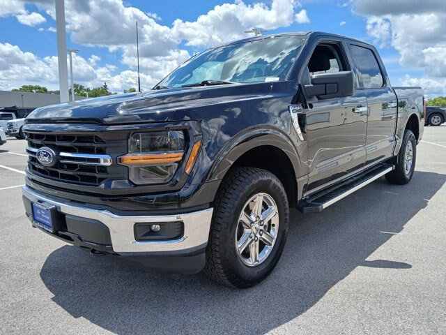Certified 2025 Ford F150 XLT w/ Equipment Group 301A Standard AWD/4WD image 6