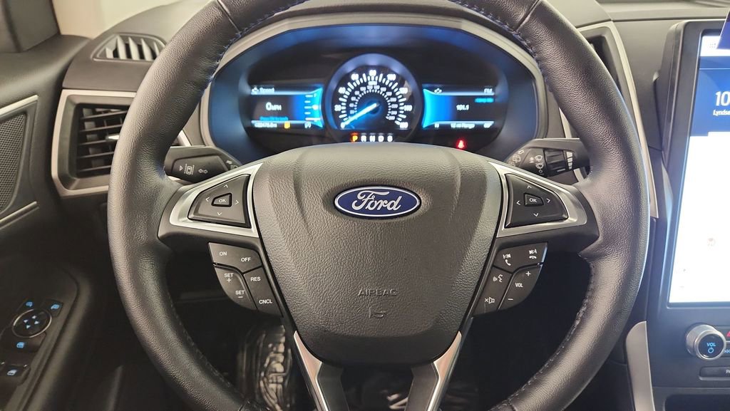 Certified 2023 Ford Edge SEL image 12