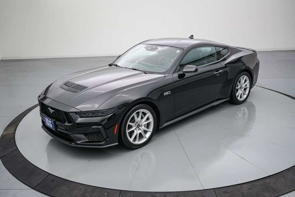 Certified 2025 Ford Mustang GT Premium RWD image 9