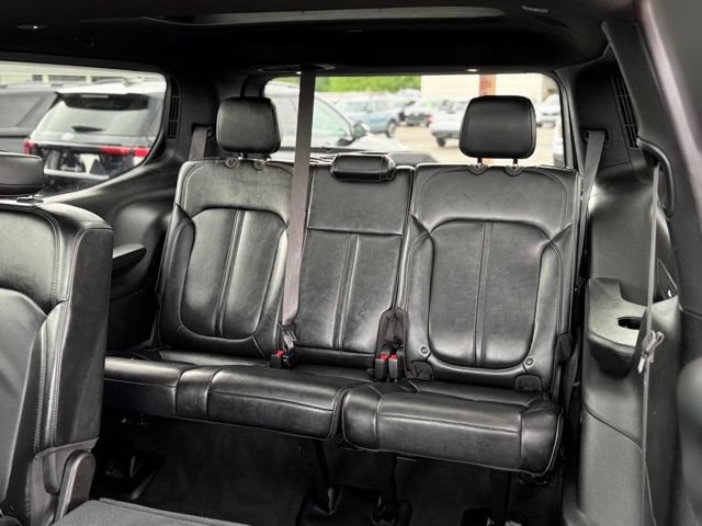 Used 2024 Jeep Wagoneer Series II AWD/4WD image 26