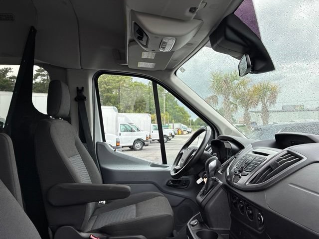 Certified 2019 Ford Transit 150 XLT RWD image 24