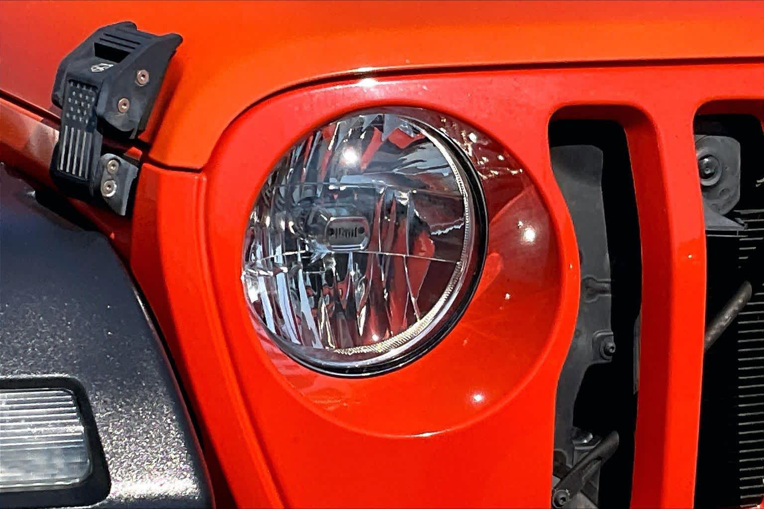 Used 2018 Jeep Wrangler Unlimited Sport AWD/4WD image 24