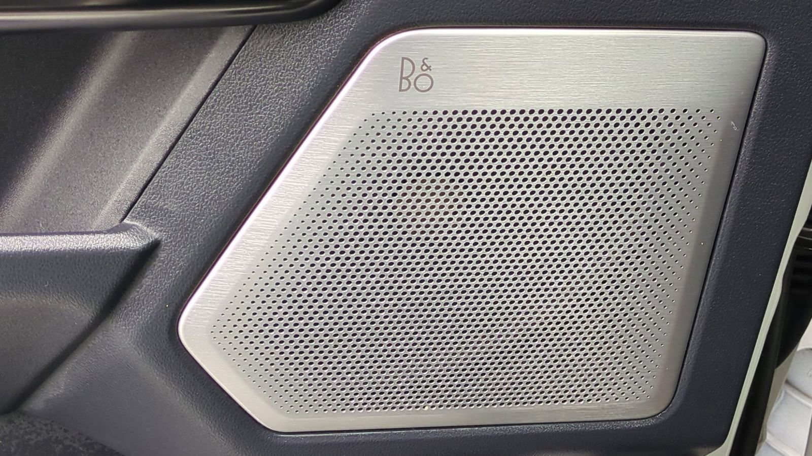 Certified 2023 Ford F150 Platinum w/ Equipment Group 701A High image 35