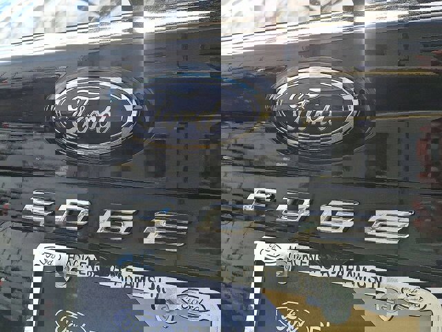 Certified 2022 Ford Edge SEL w/ Convenience Package image 26