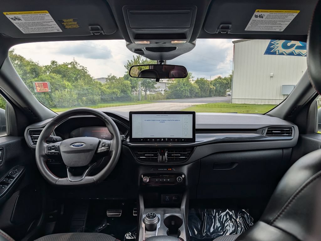 Certified 2023 Ford Escape ST-Line w/ Tech Pack #1 FWD image 18