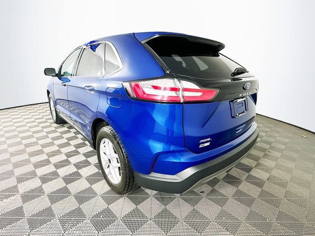 Certified 2024 Ford Edge SEL w/ Convenience Package image 3