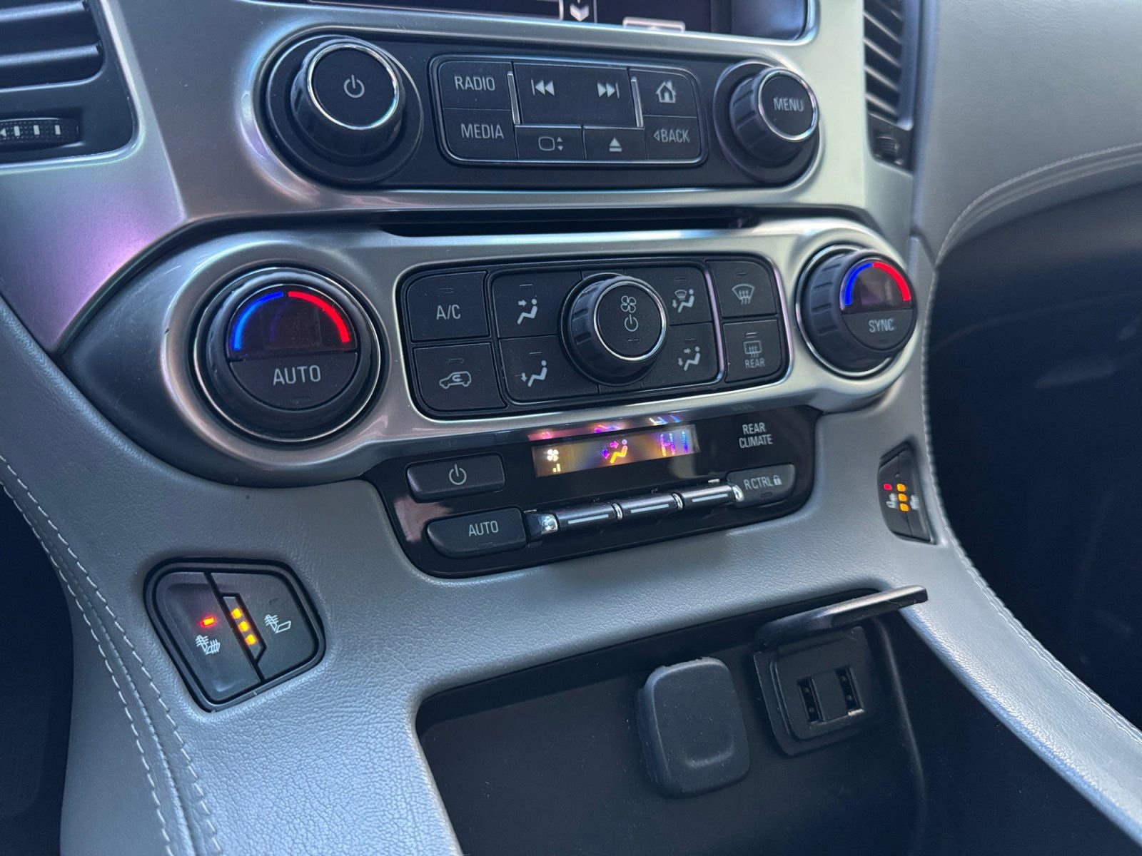 Used 2020 Chevrolet Tahoe LT image 25