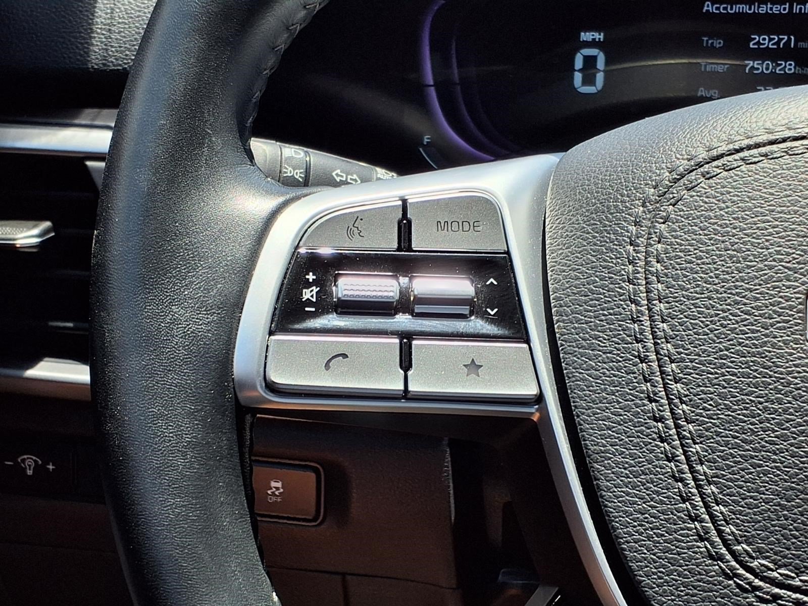 Used 2025 Kia Telluride S FWD image 22