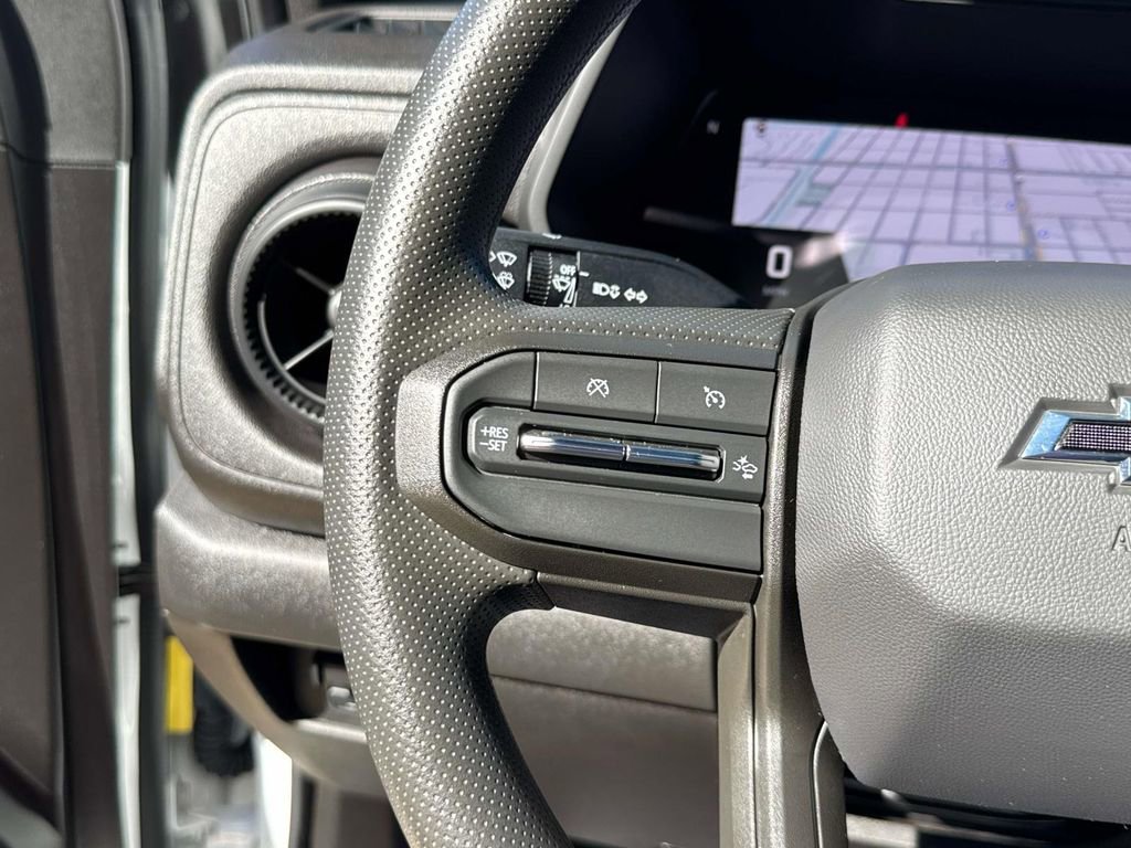 Used 2025 Chevrolet Colorado Trail Boss image 26