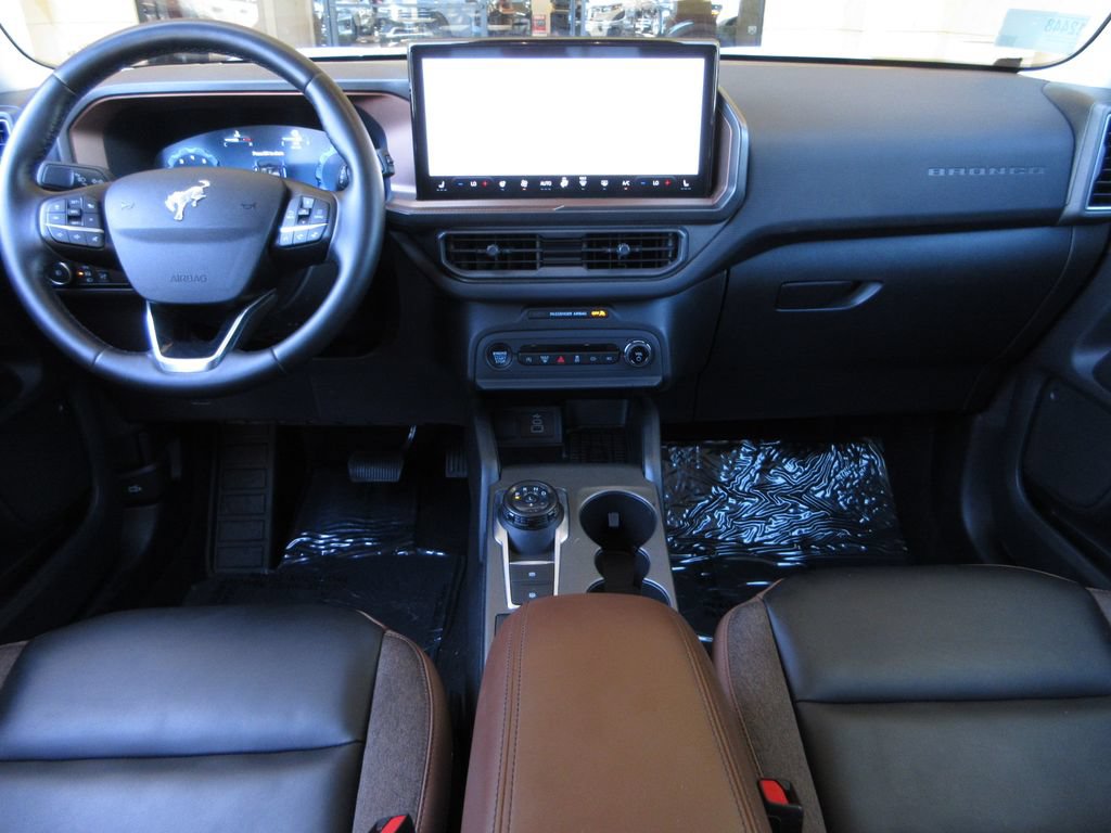 Certified 2025 Ford Bronco Sport Outer Banks AWD/4WD image 21
