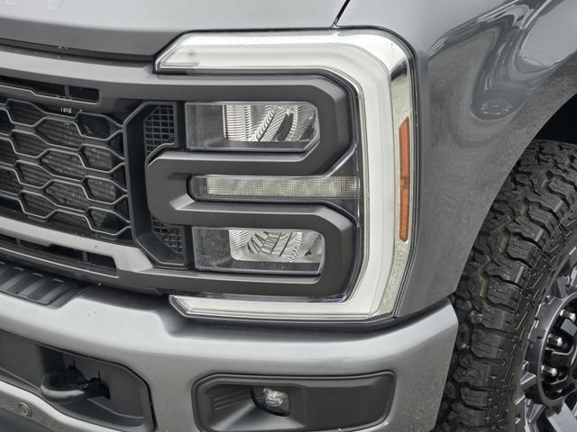 Certified 2024 Ford F250 Lariat w/ Lariat Ultimate Package AWD/4WD image 8