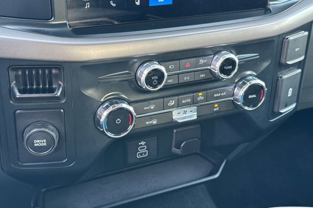 Certified 2025 Ford F150 XLT w/ Equipment Group 301A Standard image 21