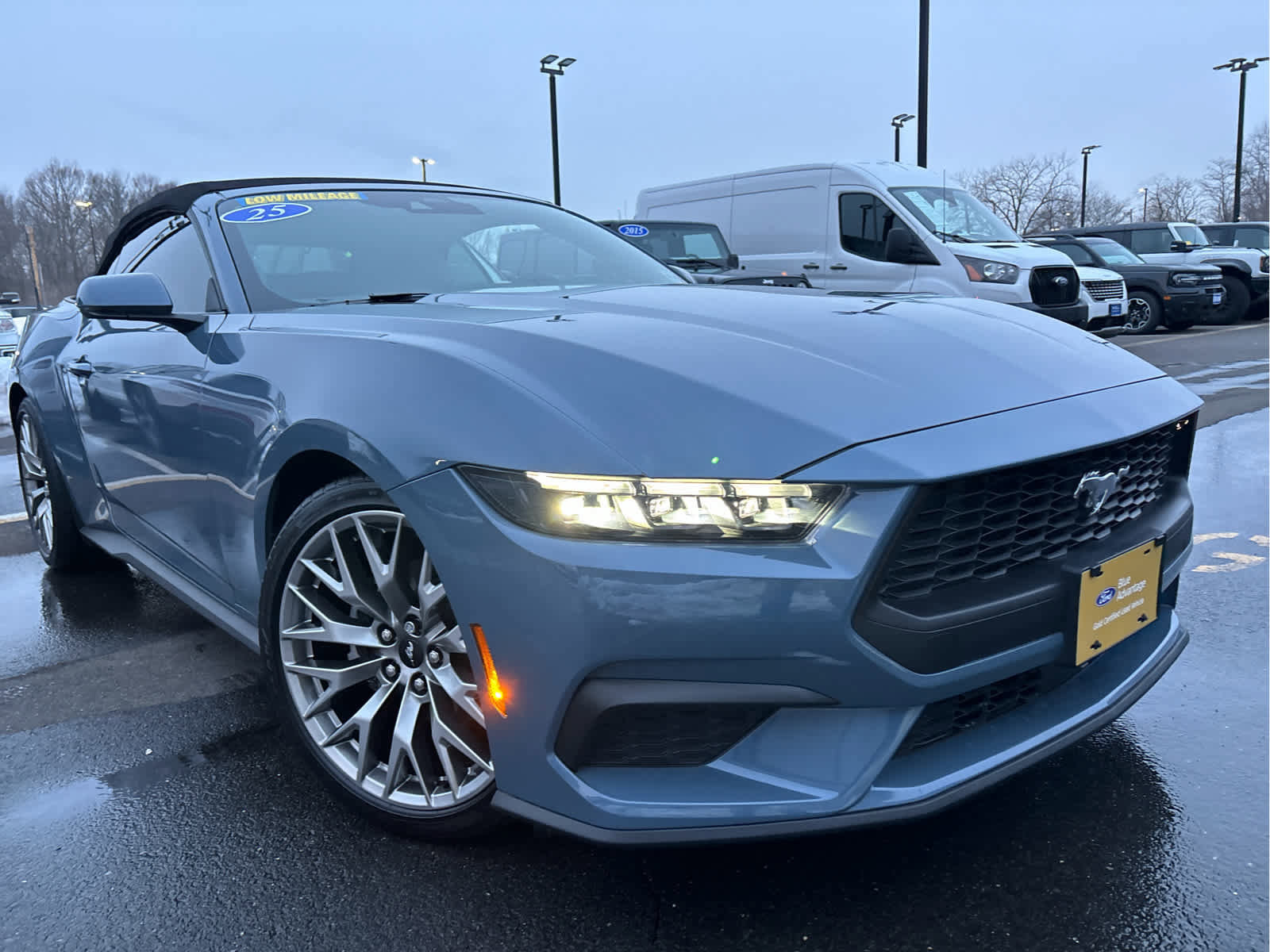 Certified 2025 Ford Mustang Premium image 9