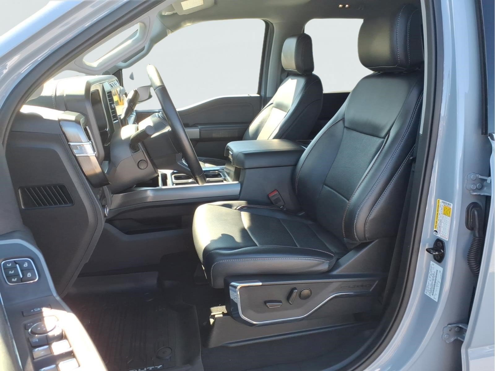 Certified 2024 Ford F250 Lariat w/ Chrome Package AWD/4WD image 19