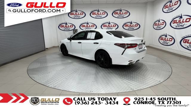 Used 2022 Toyota Camry SE FWD image 6