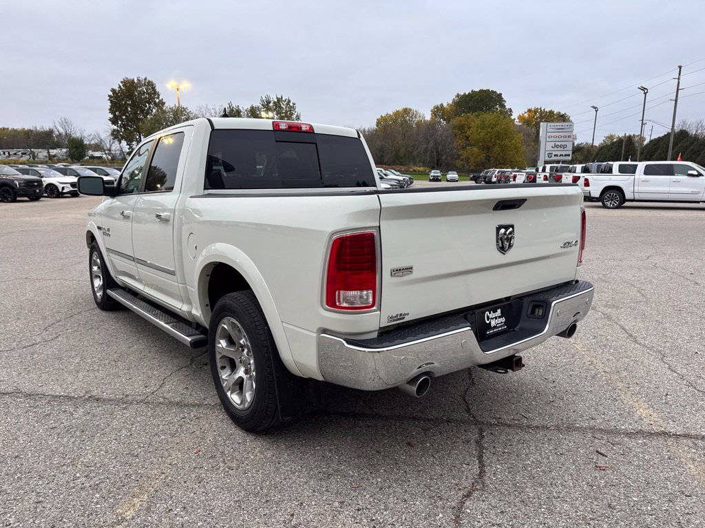 Used 2018 RAM 1500 Laramie w/ Convenience Group AWD/4WD image 5